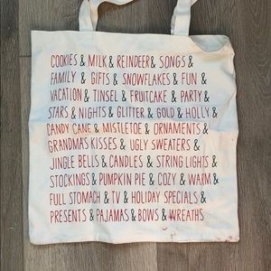 F21 Christmas tote